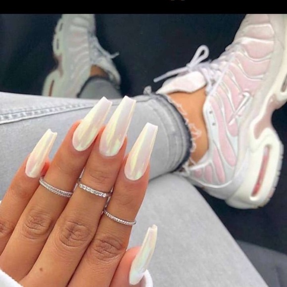 Meet your Posher, Rachel - Picture 1 of 1